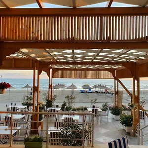 *** Hotel Kamomil Albania